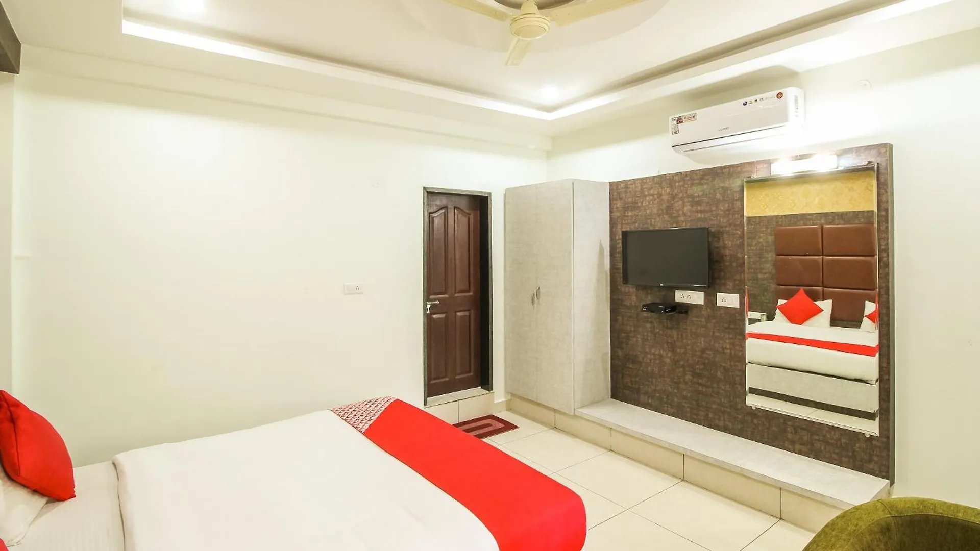 Hotel O Eagle Fantasy Mysore India